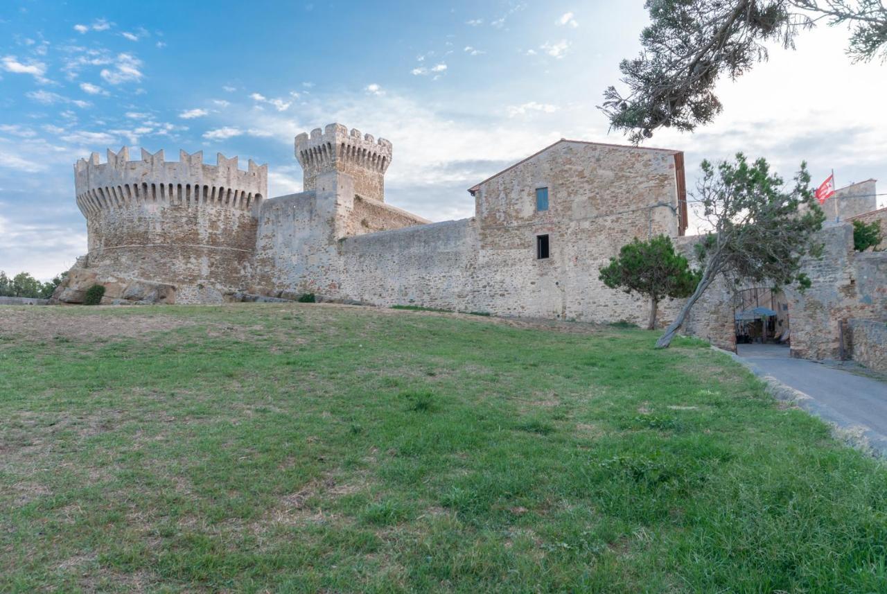 Castello Di Populonia Villa A Mare 外观 照片