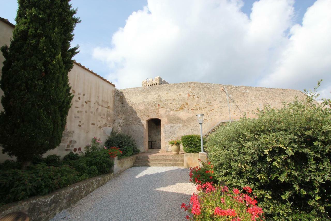 Castello Di Populonia Villa A Mare 外观 照片